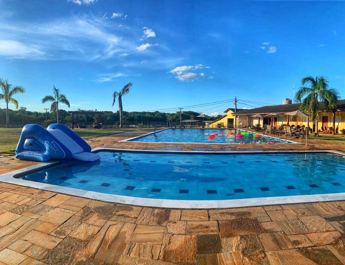 Pousada Haras Santa Rita Poconé Екстериор снимка